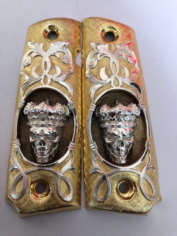 Gold plated govermment 1911 gun grips Mexican Narco style Cachas Skull king Silver Crown