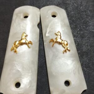 Hand Made Gun Grip - Colt - Perla Caballo Dorado