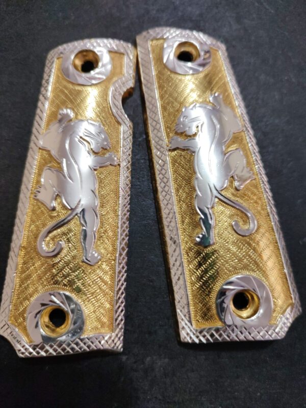 Gold plated gun grip - Colt - Puma Plateado